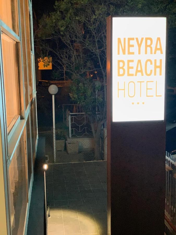 Hotel Neyra Beach Rimini Exteriör bild